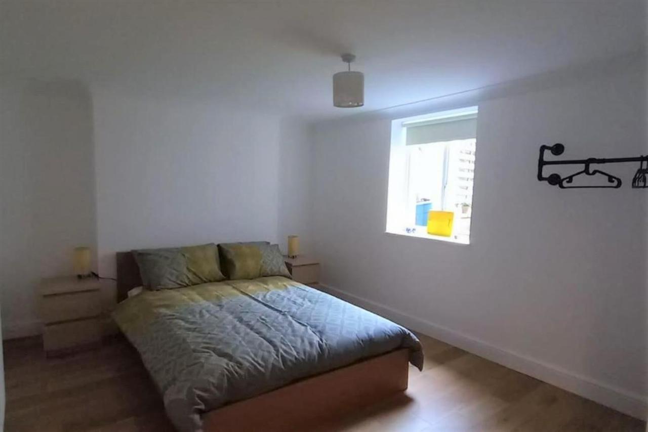 2 Bedroom Victorian Garden Flat Лондон Экстерьер фото